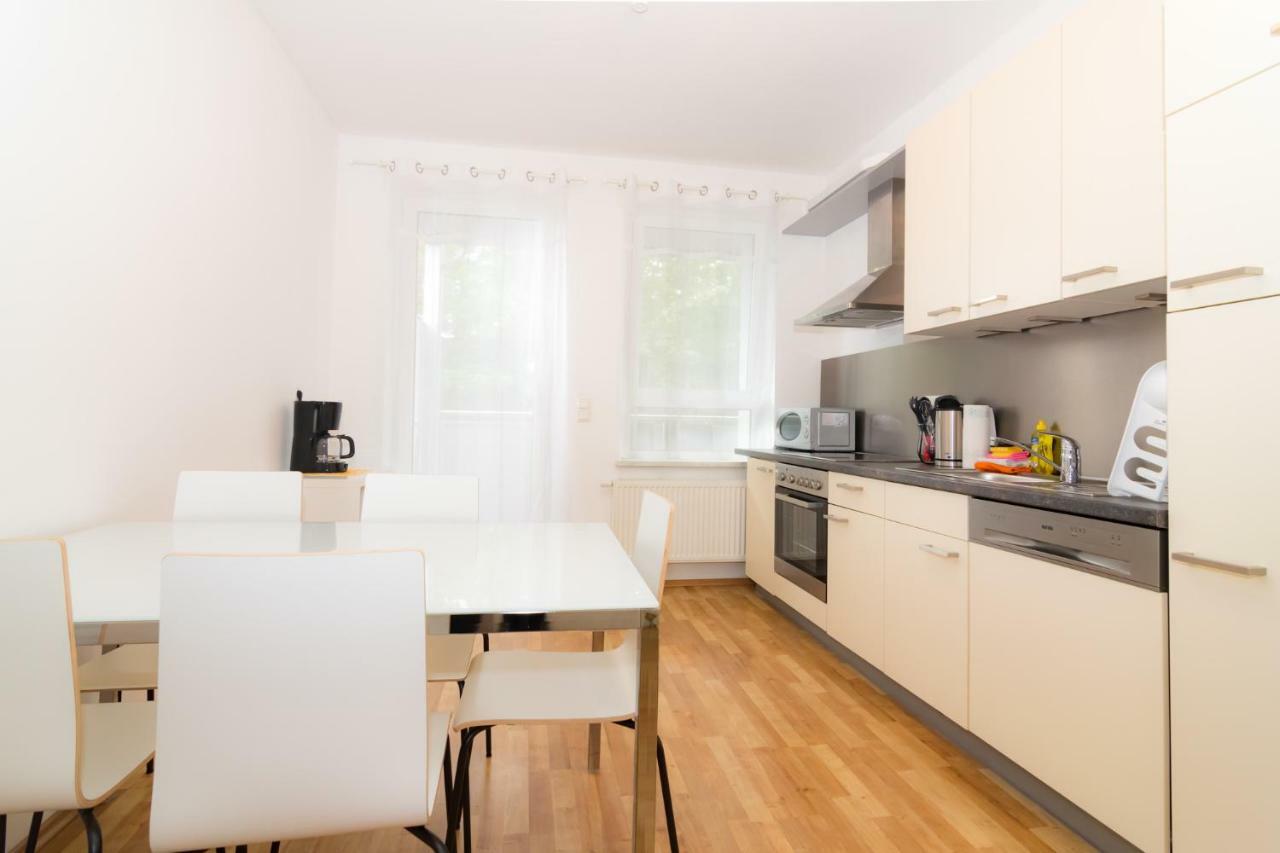 Apartment Private With Direct Subway Entrance Fuerth